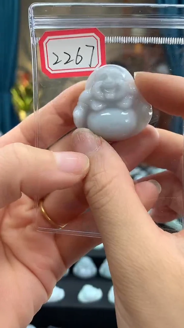 翡翠未镶嵌颈饰佛公2267