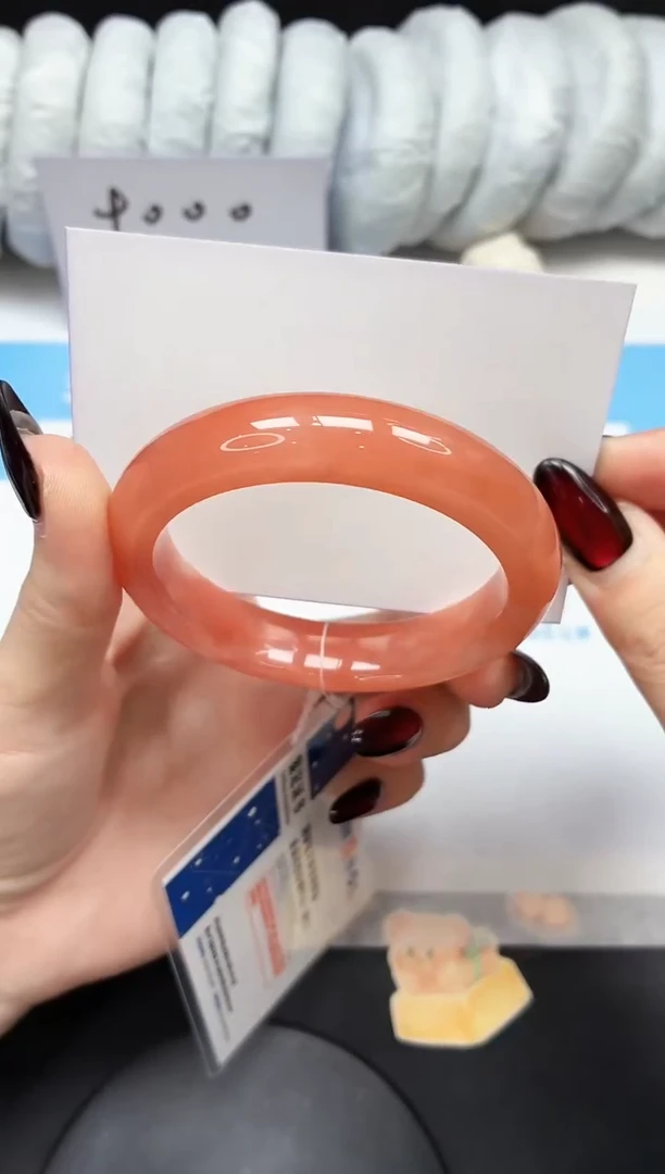 未镶嵌手镯石英质玉87/桃花55.1