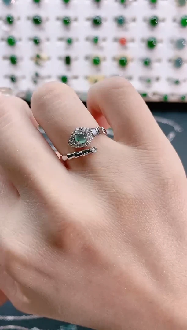 【闪购商品】翡翠戒指银S925镶嵌天然翡翠