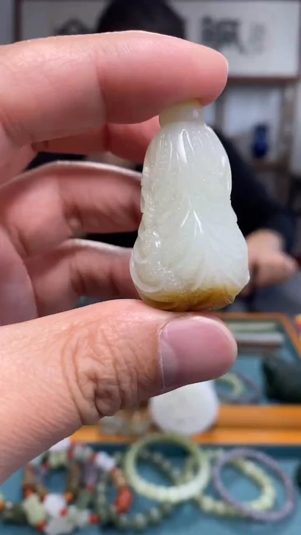 颈饰未镶嵌和田玉58
