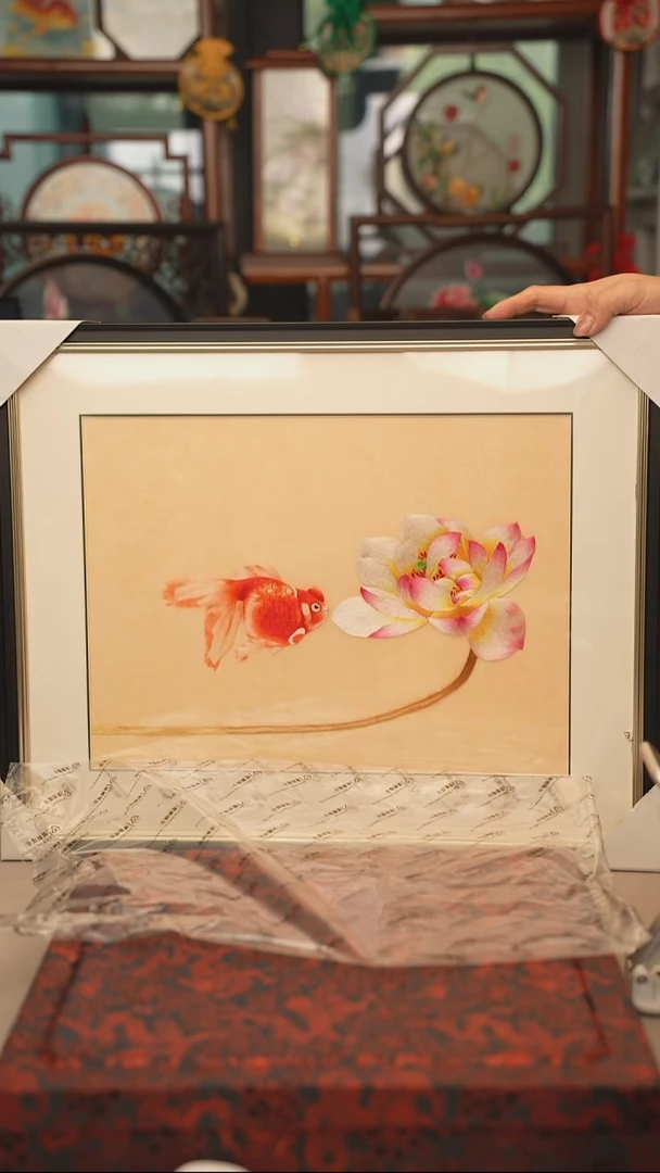扇子绣花摆件挂画