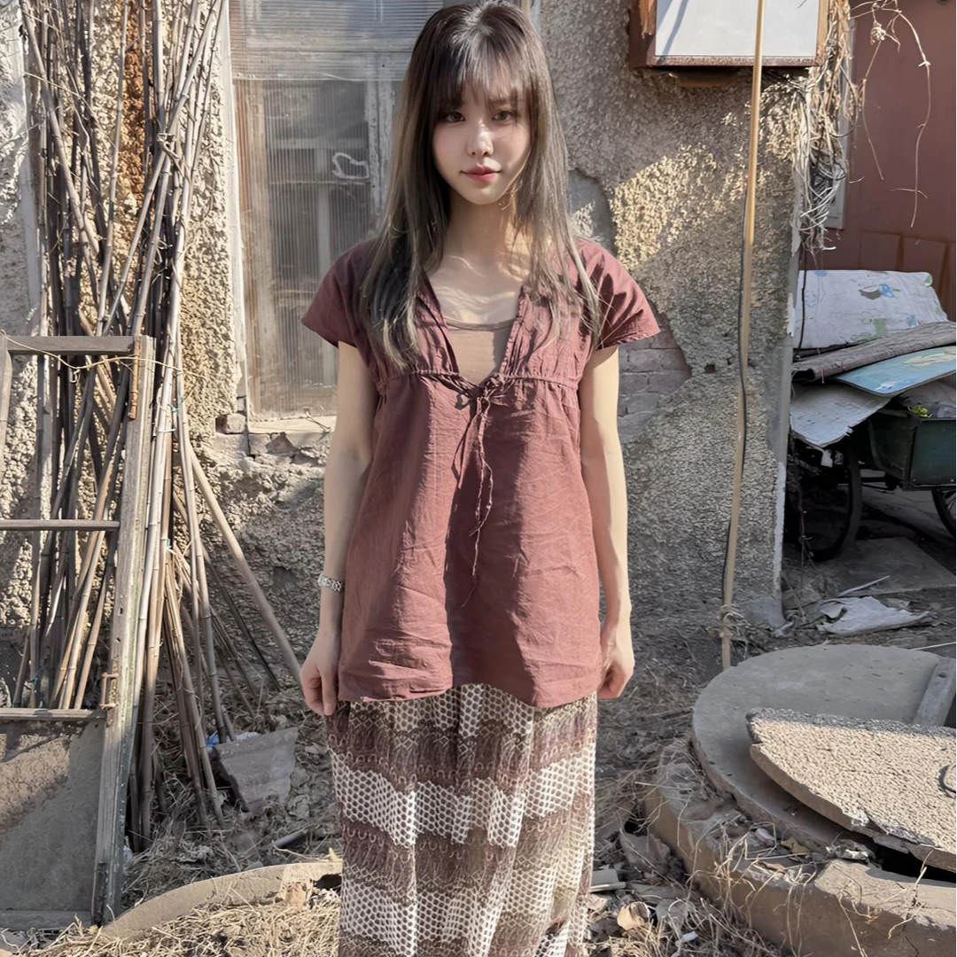 钱梨垚复古森系女装服饰