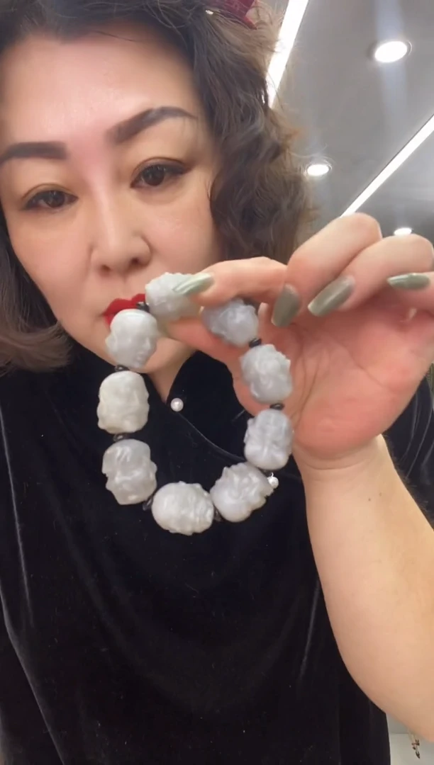 未镶嵌手链和田玉手串