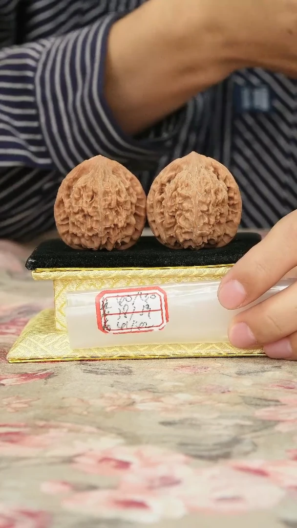 把件文玩核桃一代望月