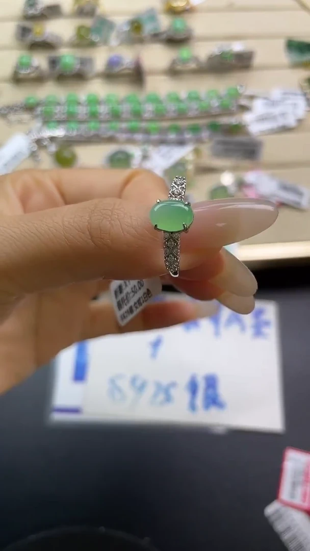 银S925镶嵌戒指翡翠翡翠 蛋面 银S925镶嵌