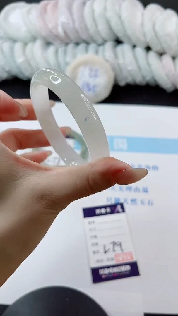 未镶嵌手镯石英质玉多样性发货L79-62
