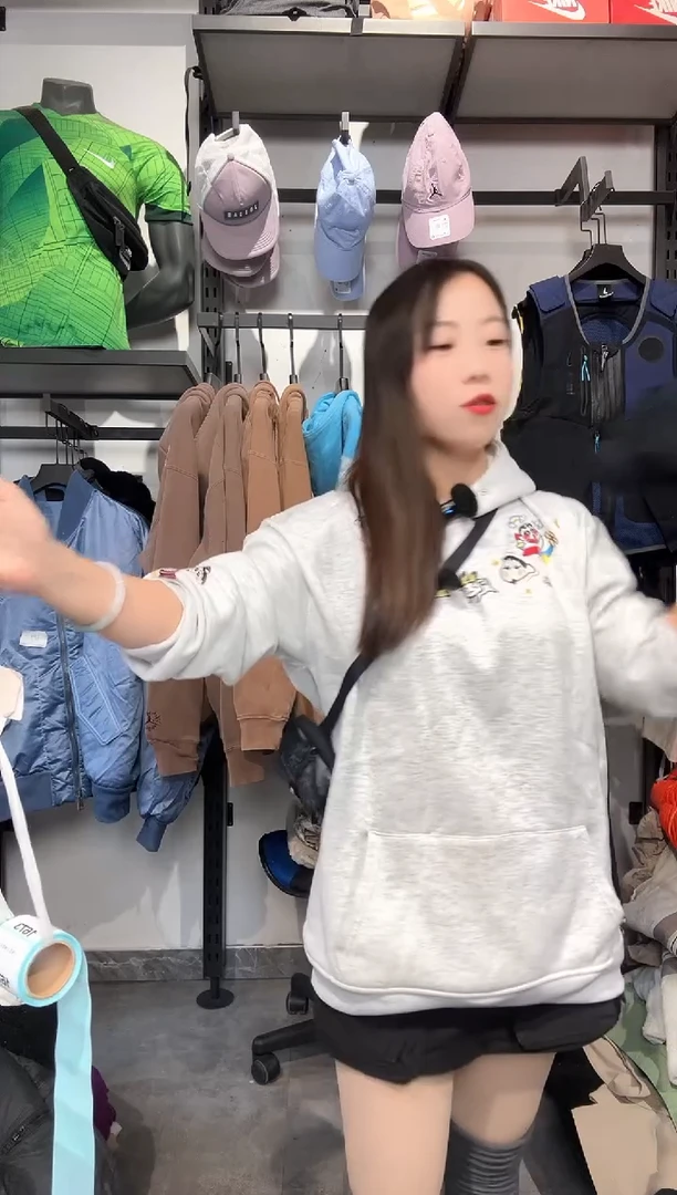 张*锁1667编码 瑕疵款直播间过款为准 尺码