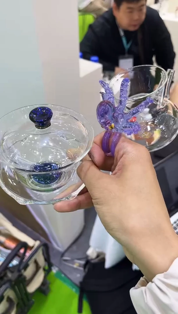 海神公杯加宝蓝金盖碗