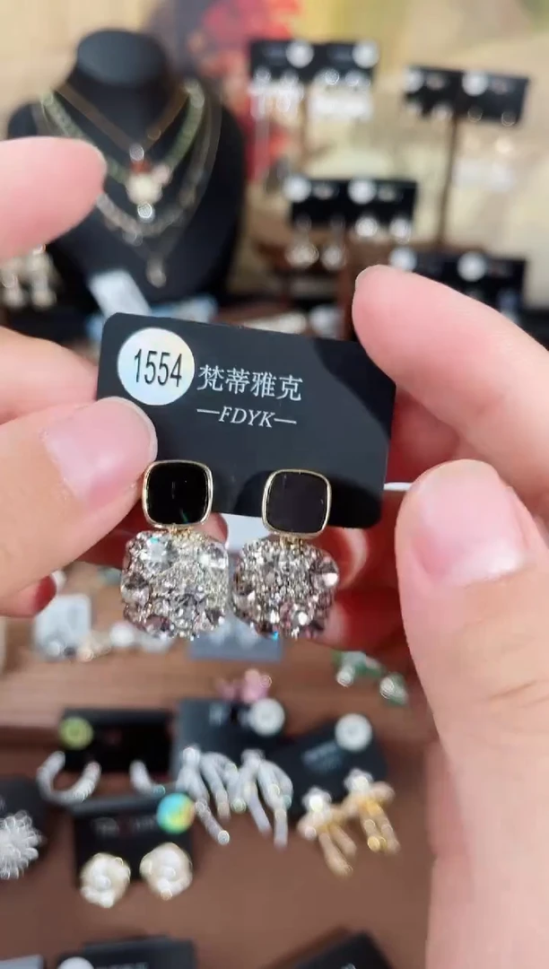 铜合金合成立方氧化锆925银梵1554