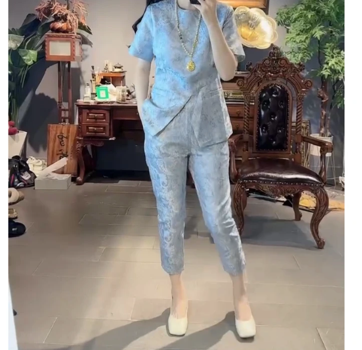 2025夏季新款网红同款洋气减龄气时尚两件套女陶iazc