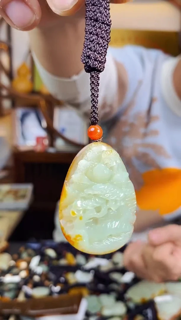【闪购商品】和田玉颈饰未镶嵌1