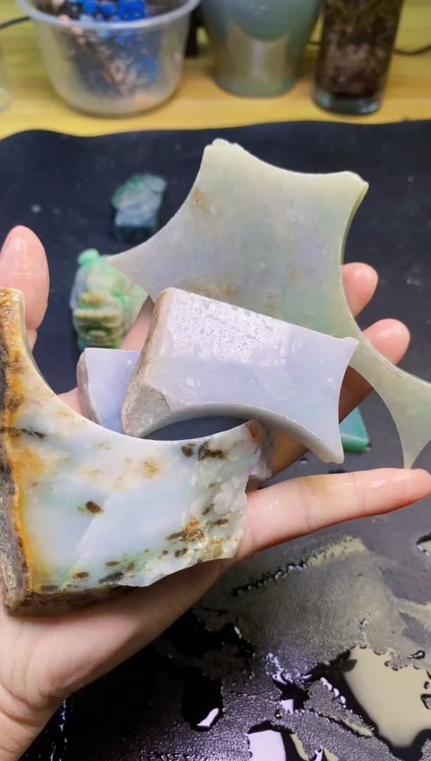 翡翠未镶嵌颈饰天然翡翠142