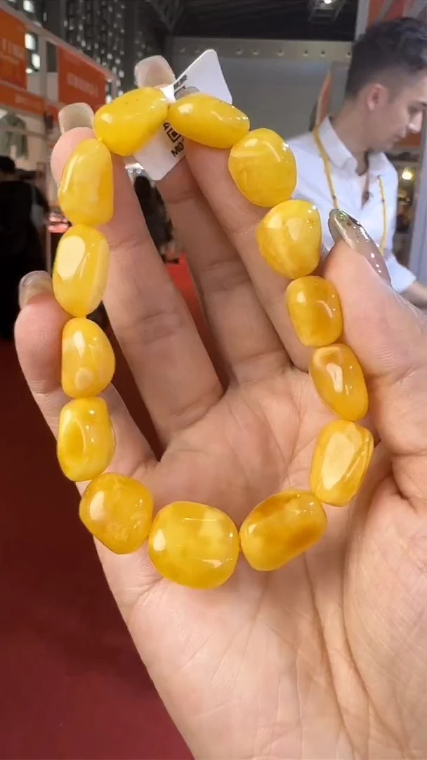 未镶嵌琥珀手链上海珠宝展假一罚十