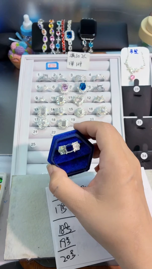 锆石铜合金19号 8*8肥方 冰花空托 镀990