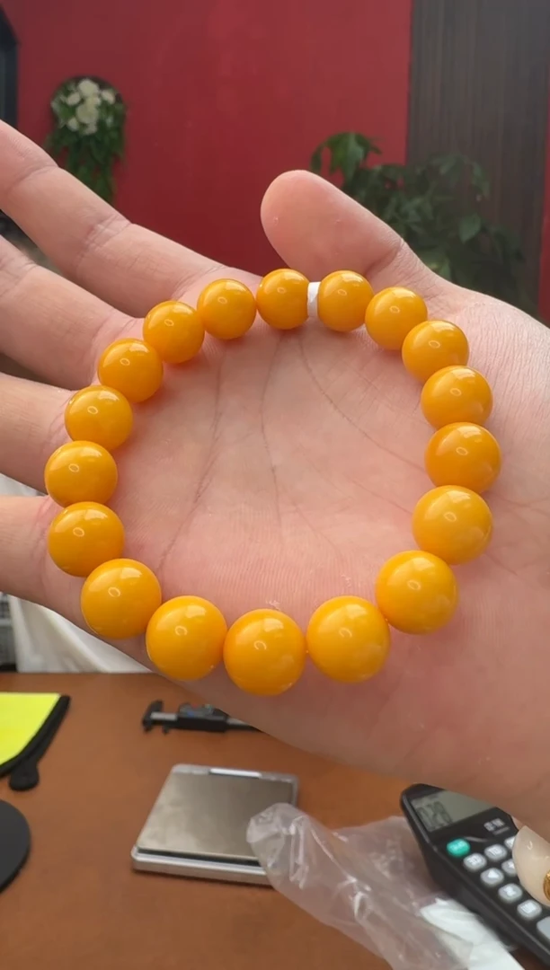 未镶嵌琥珀珠宝奇石61