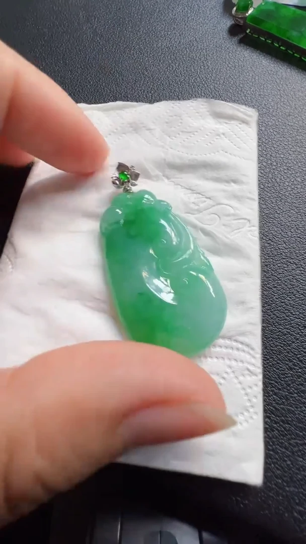 吊坠(不含链)未镶嵌翡翠6800