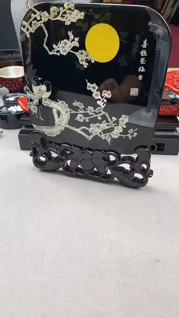 扬州漆器喜鹊登梅台屏