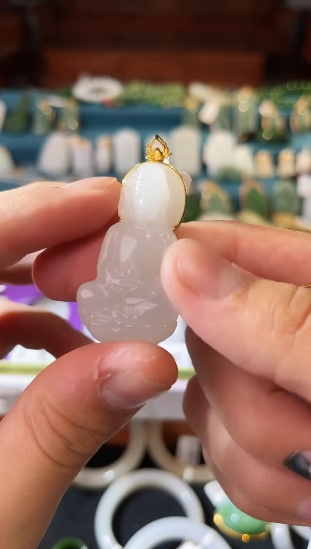 颈饰未镶嵌和田玉小艾多样性发货拍一发一