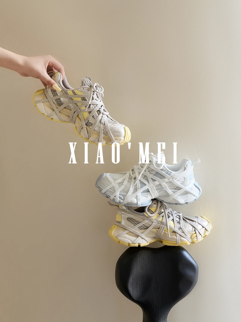 轻奢鞋子女款爆款2025新款明星同款多巴胺百搭网面老爹鞋9-1693B