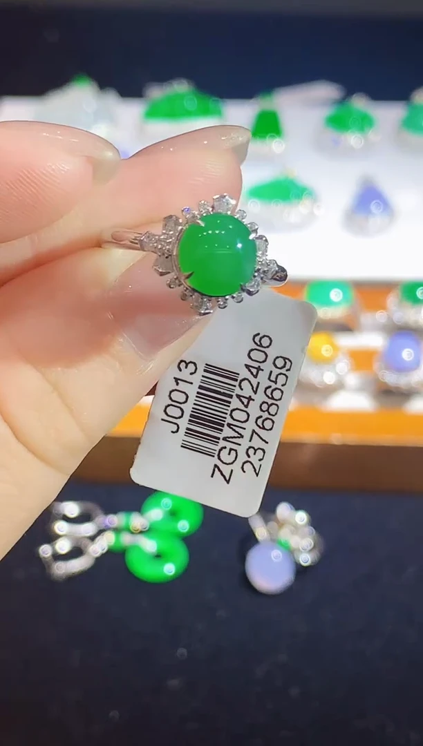 翡翠戒指18K金镶嵌ZGM