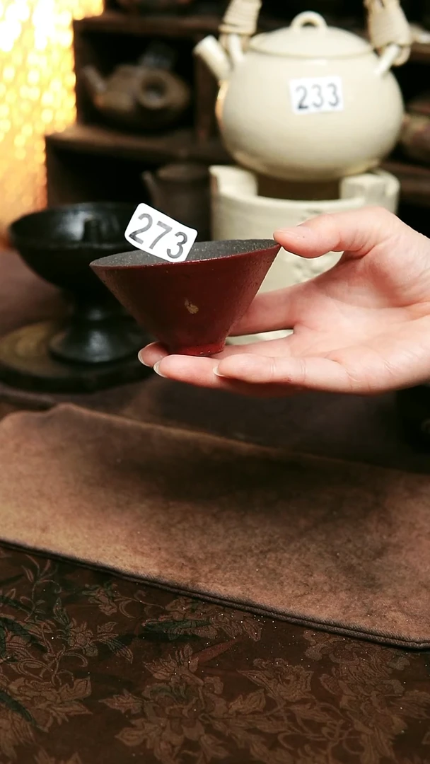 紫砂全手工红撒金斗笠杯50-60毫升