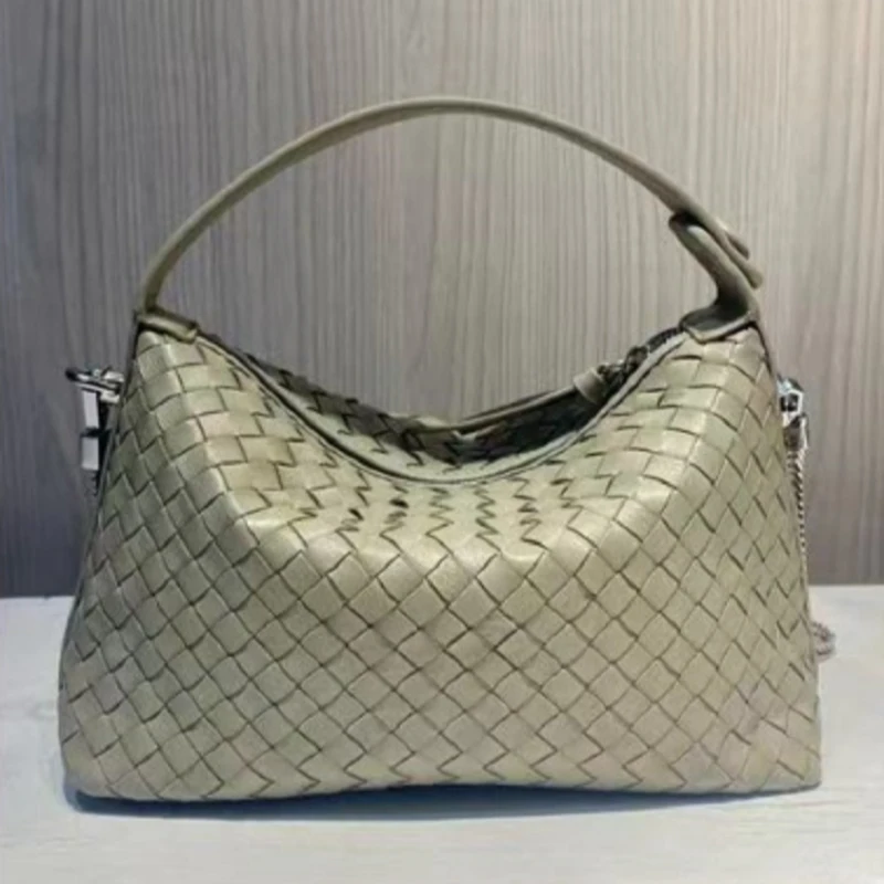 VAZSLVE/原创设计LZ-6860-灰色 秋冬新款轻奢小包