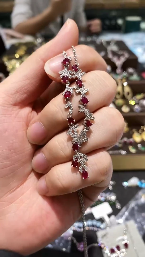 【闪购商品】红宝石颈饰银S925镶嵌项链