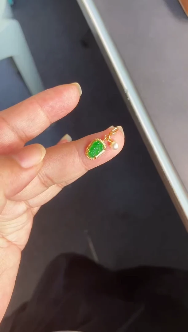 吊坠(不含链)银S925镶嵌翡翠1