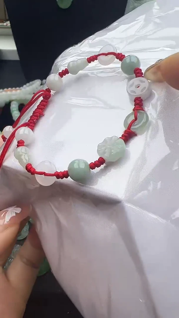 未镶嵌手绳翡翠成人款八宝串
