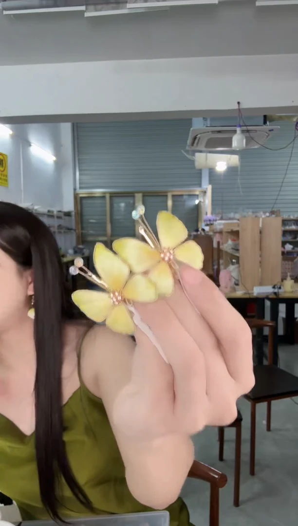 铜合金无052微瑕非遗绒花  夹子