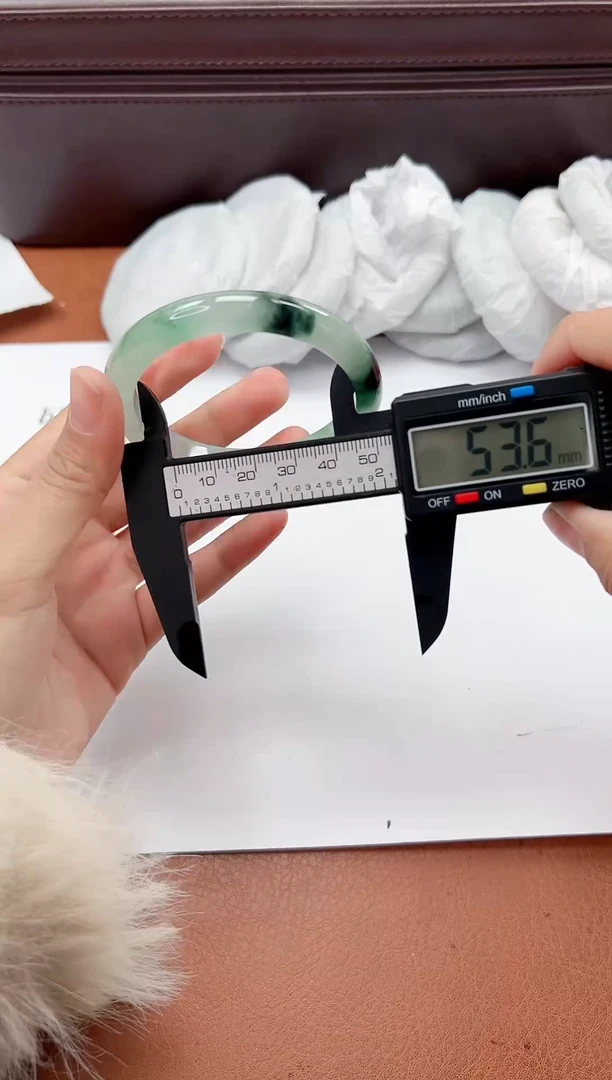 精品手镯，一物一拍U064