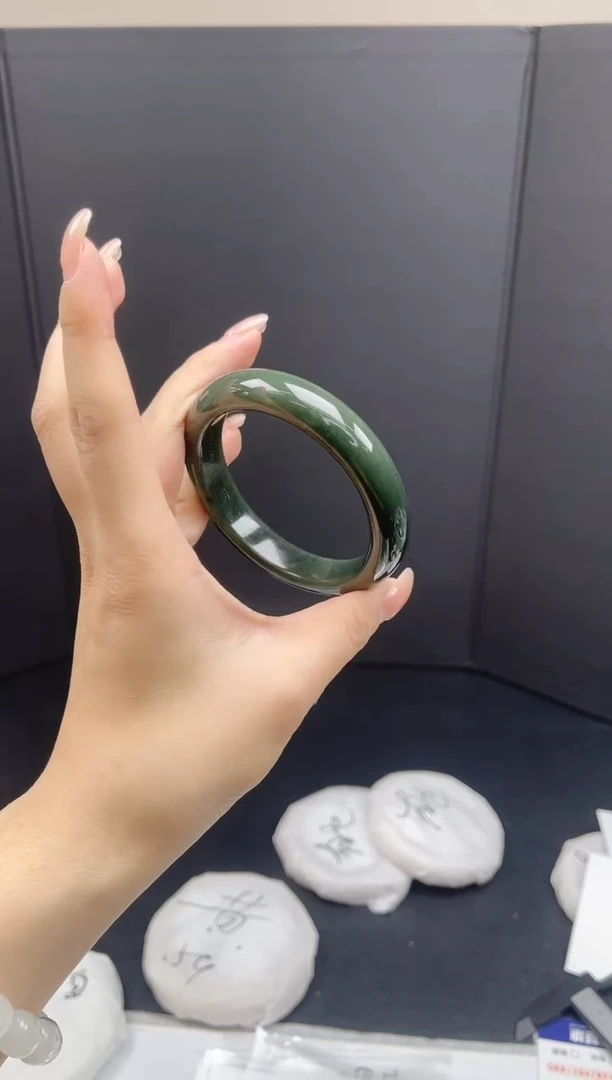 未镶嵌手镯和田玉0148-5657