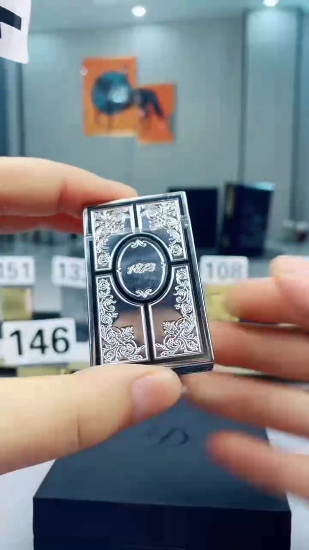 火苗轻奢打火机专属闪购链接    1号链接  编码：131