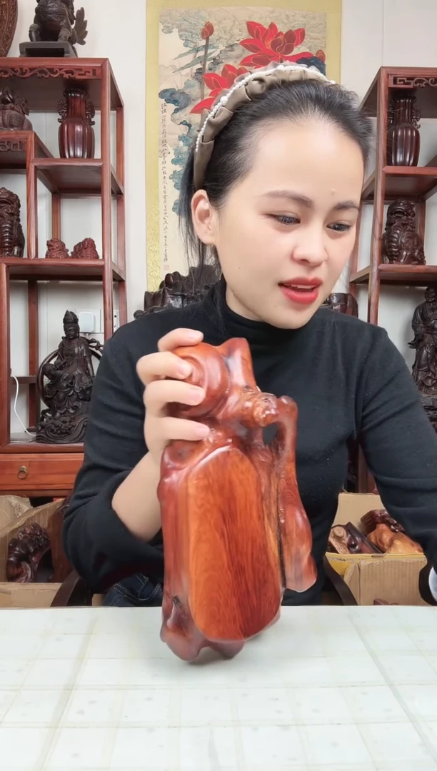 木麻****豆臻宝工艺随行底座