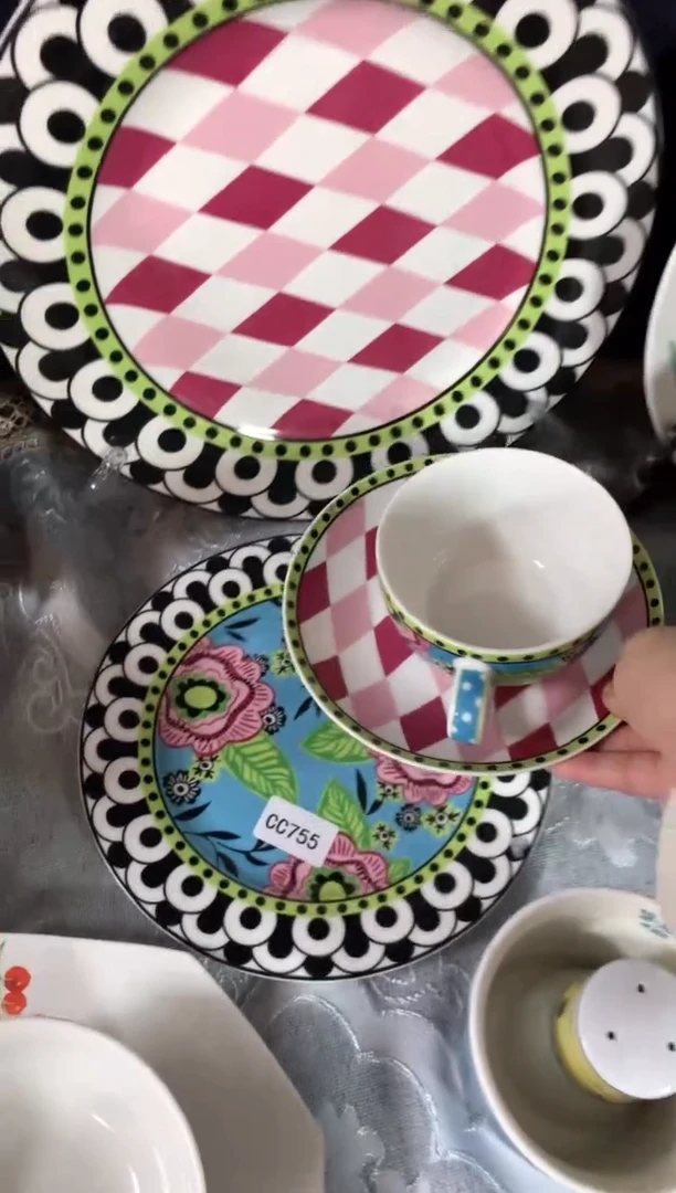 【闪购商品】瓷片陶瓷原单CC087餐具四件套