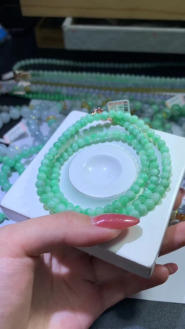 颈饰未镶嵌翡翠ZX018729