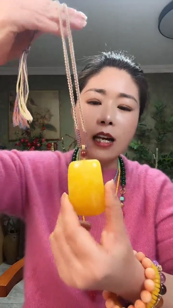 【闪购商品】树脂制品0000000T110