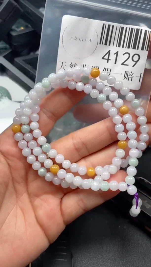 翡翠未镶嵌吊坠(不含链)4129