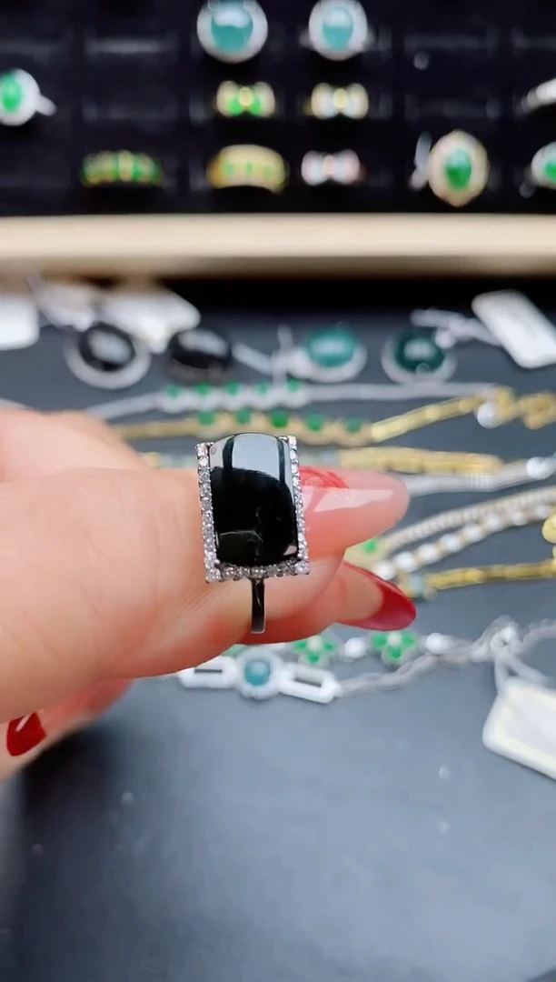 【闪购商品】翡翠戒指银S925镶嵌12121