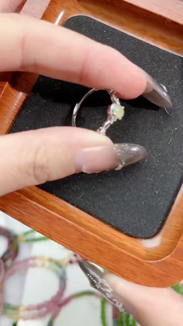 【闪购商品】欧泊戒指未镶嵌麻花39