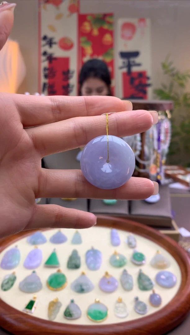 【闪购商品】翡翠颈饰未镶嵌平安扣