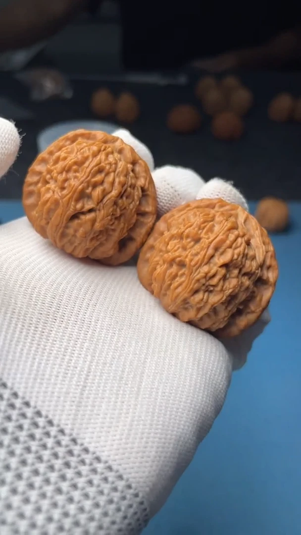 桃核把件a201 白狮子  40尺