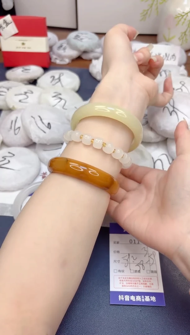 石英质玉手镯未镶嵌11-晴水-圈口59