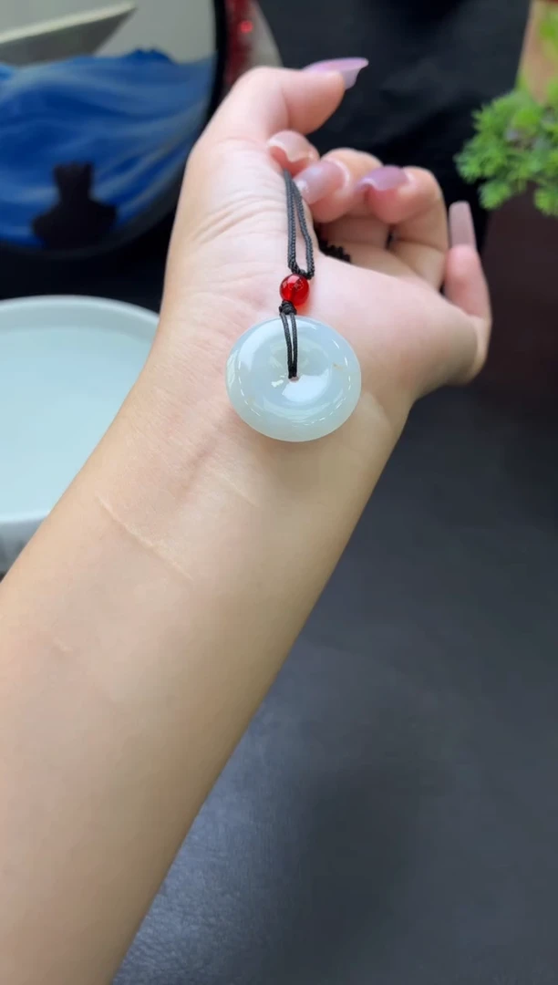 吊坠(不含链)未镶嵌翡翠吊坠