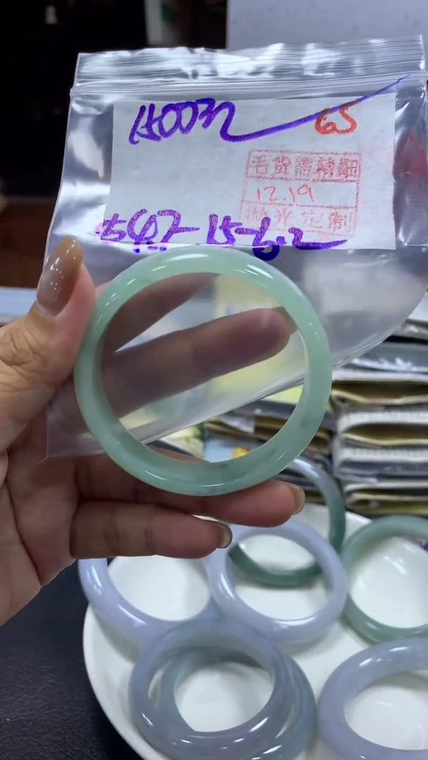 未镶嵌定制翡翠毛货需精细抛光+拍一发一+65