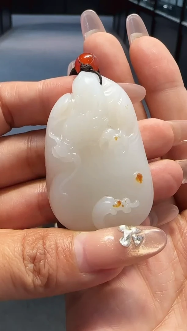 未镶嵌和田玉挂件小***康龙