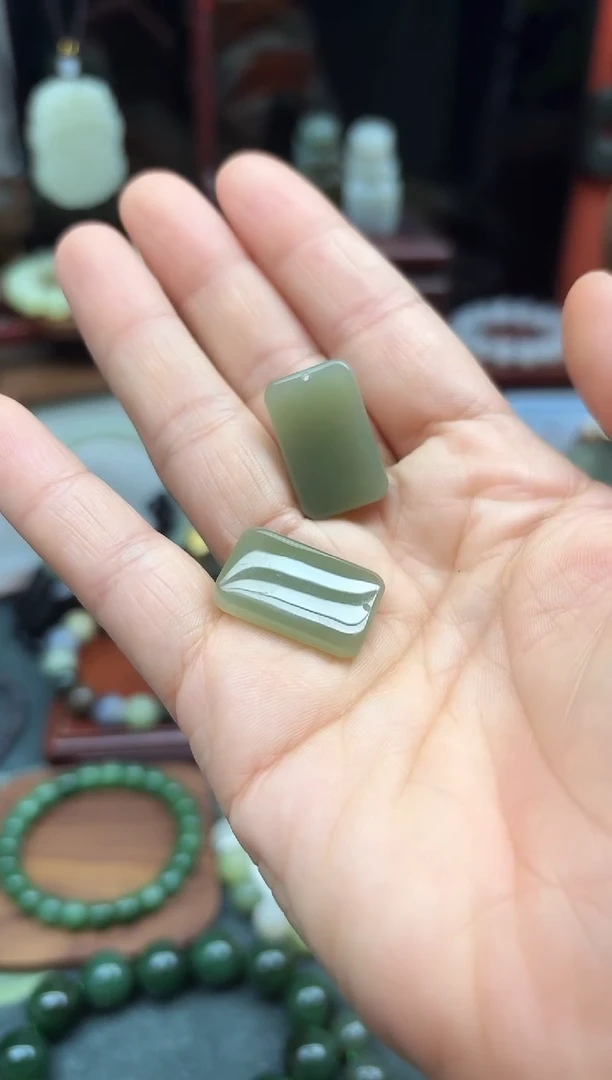 未镶嵌手链和田玉无事牌