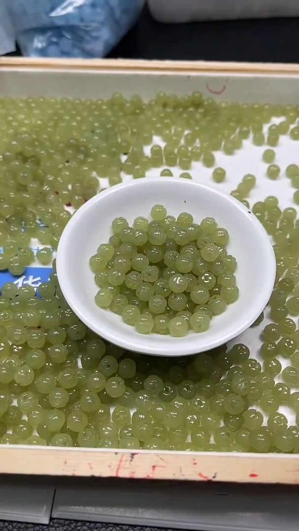 未镶嵌散珠玛瑙/玉髓C968 冰 晴莲花珠8mm10颗6.8元