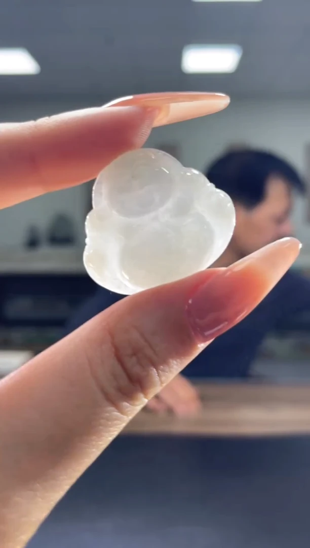 颈饰未镶嵌翡翠天然A货翡翠随机发一件18