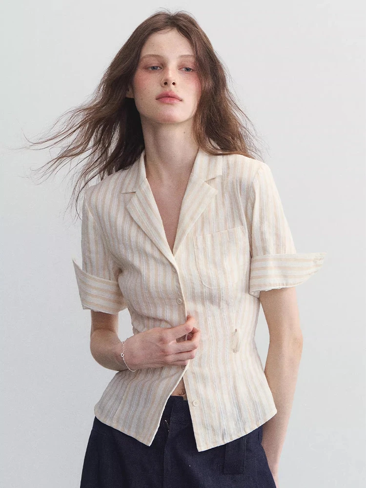 韩系气质条纹短袖衬衫女夏季2025新款设计感小众收腰显瘦百搭上衣